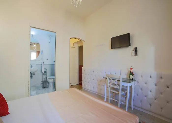 Villino Carmela 2* Rome